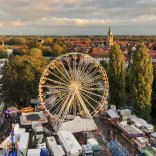 Fettmarkt Luftbild mit Riesenrad