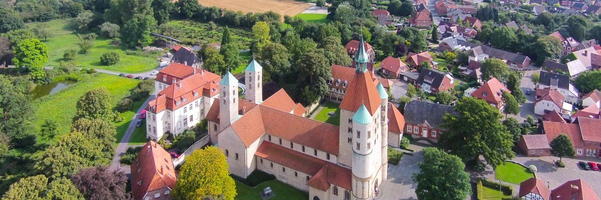 Luftbildaufnahme Stiftskirche Freckenhorst