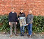 Bürgermeister Peter Horstmann, Marleen Robers (Ordnungsamt) und Ansgar Westmark (Stadtjugendpfleger) machen auf die kreisweite Kampagne „Du entscheidest“ aufmerksam. 