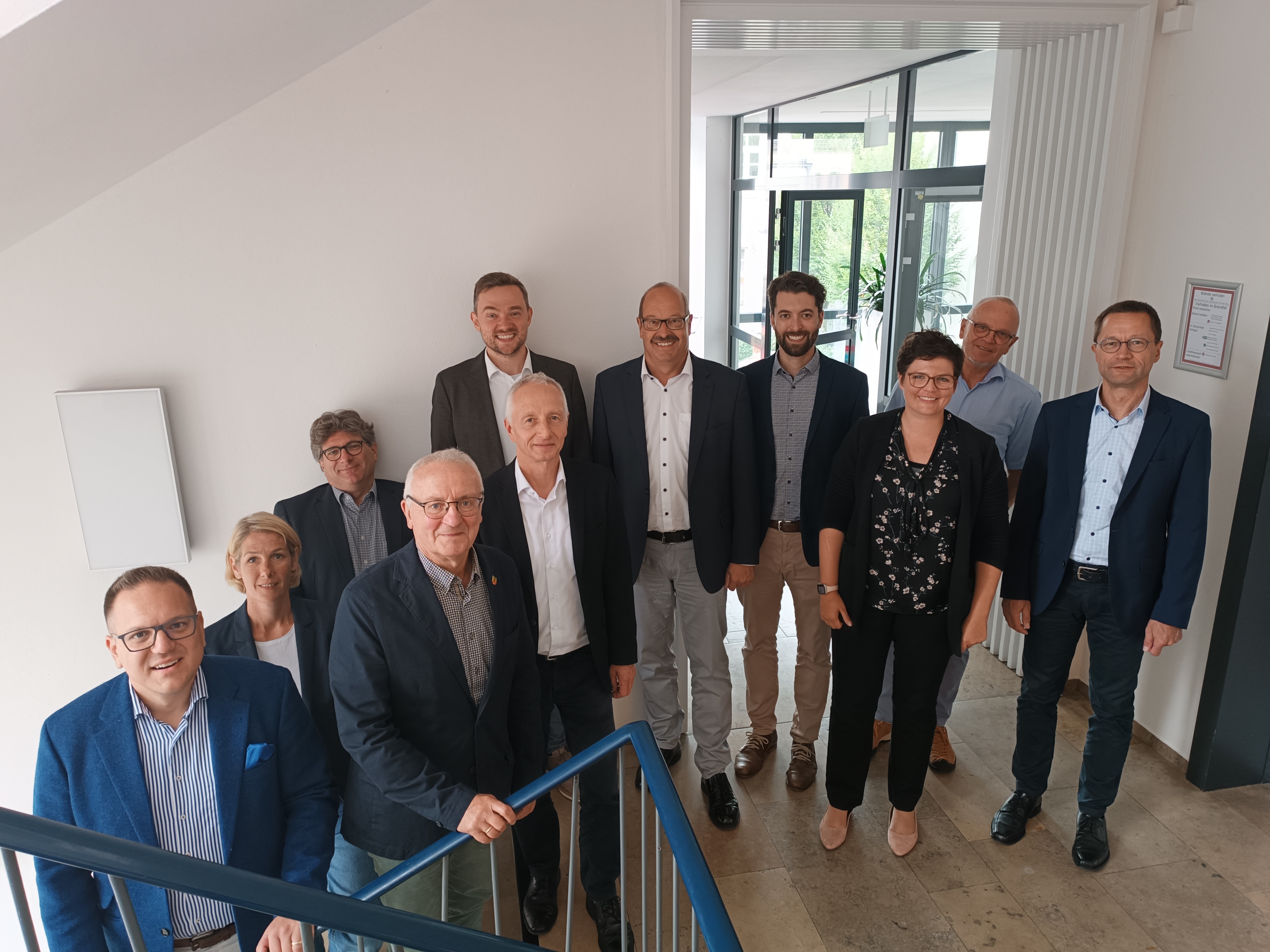 Sebastian Seidel, (Bürgermeister Everswinkel), Katrin Reuscher (Bürgermeisterin Sendenhorst), Jörn Möltgen (Bürgermeister Havixbeck), Karl Reinke (Bürgermeister Altenberge), Peter Horstmann (Bürgermeister Warendorf), Wolfgang Pieper (Bürgermeister Telgte), Carsten Grawunder (Bürgermeister Drensteinfurt), Christoph Britten (Fachbereichsleiter Drensteinfurt), Detlef Weigt (Leiter Geschäftsstelle Stadtregion Münster), Benedikt Trockel (Grundstücksgesellschaft Sendenhorst), Regina Höppner (Dezernatsleiterin Warendorf) Sebastian Seidel, (Bürgermeister Everswinkel), Katrin Reuscher (Bürgermeisterin Sendenhorst), Jörn Möltgen (Bürgermeister Havixbeck), Karl Reinke (Bürgermeister Altenberge), Peter Horstmann (Bürgermeister Warendorf), Wolfgang Pieper (Bürgermeister Telgte), Carsten Grawunder (Bürgermeister Drensteinfurt), Christoph Britten (Fachbereichsleiter Drensteinfurt), Detlef Weigt (Leiter Geschäftsstelle Stadtregion Münster), Benedikt Trockel (Grundstücksgesellschaft Sendenhorst), Regina Höppner (Dezernatsleiterin Warendorf)