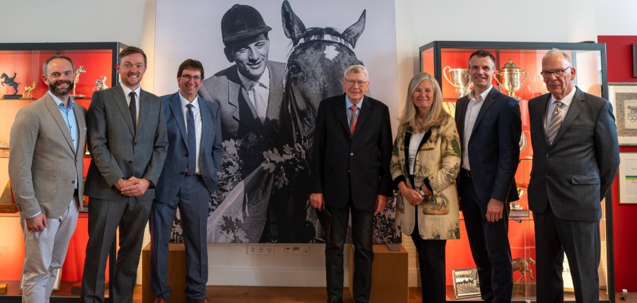 Andreas Hollstein (Honorarkonsul von Litauen), Ministerpräsident Hendrik Wüst, Bürgermeister Peter Horstmann
