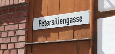 Strassenschild Petersiliengasse